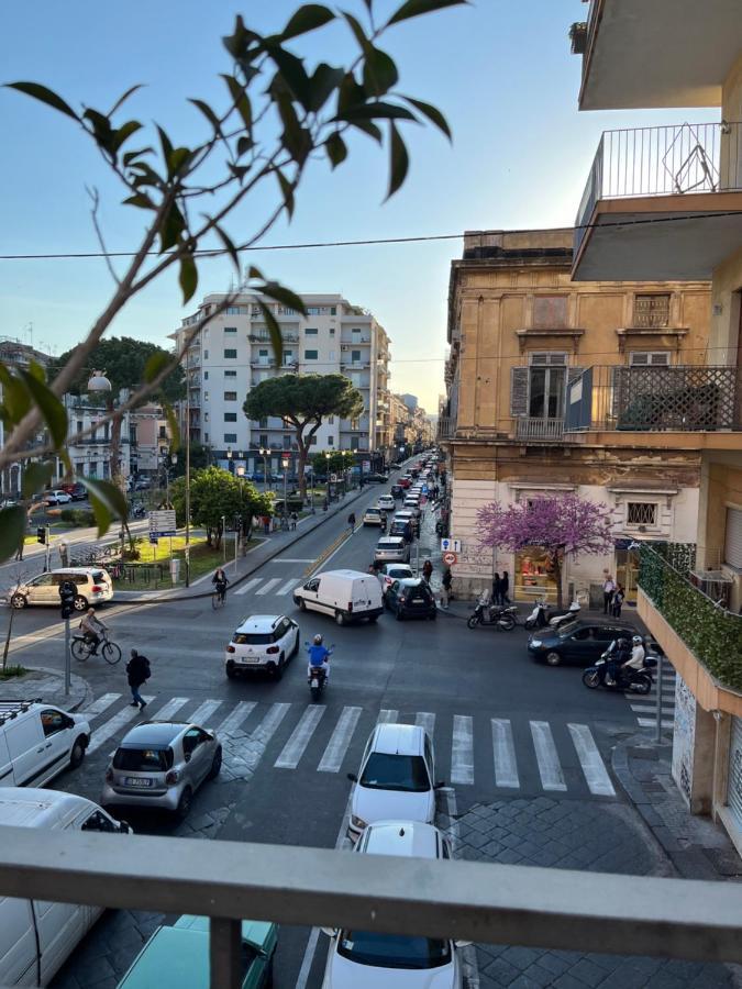 Umberto Street Hotel Catania Bagian luar foto